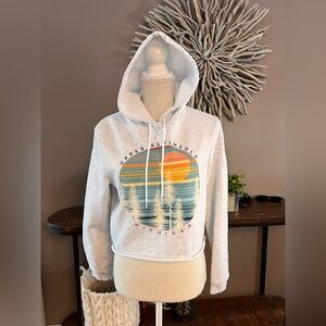 NWOT Upper Peninsula cropped‎ sweatshirt